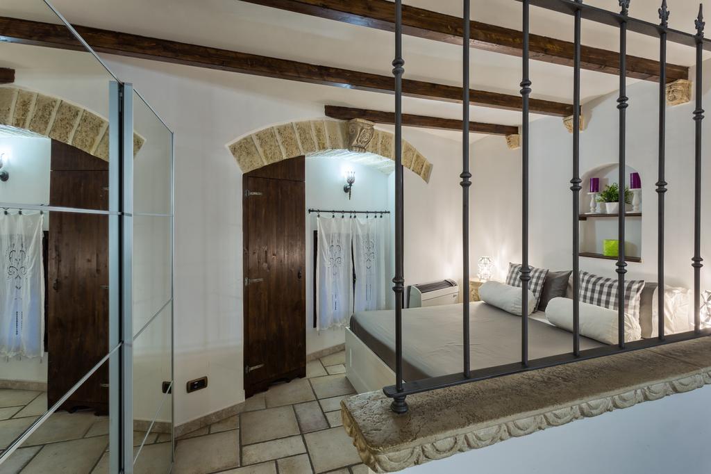 バーリDue Passi Dal Borgo Anticoアパートメント 部屋 写真