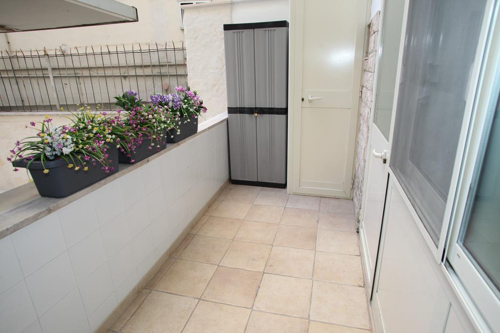 バーリDue Passi Dal Borgo Anticoアパートメント エクステリア 写真